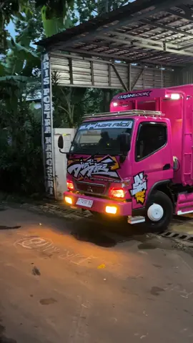 Info pemesanan bak truk hubungi 085200909351 #truklovers #fypシ゚viral #truckmodifiedindonesia #cantermaniaindonesia #truk_oleng 