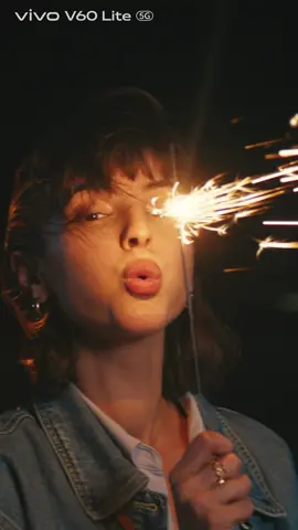 خلي صورتك الأوضح في كل لحظة حتى في الليل بخاصية بورتريه بضوء الهالة بالذكاء الاصطناعي  مع كاميرا  Sony  بدقة 50 ميجابكسل من هاتف  vivo V60 Lite! #vivo_egypt #vivoV60Lite #TravelPortraitsoPro