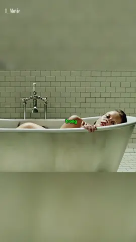 Chuyện quái gì đang xảy ra vậy #fyp #foryou #mereviewphim #t_movie #daophimtrung 