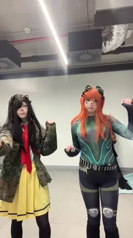 @♡hanna♡(csendesdomb) twin #mondocon 