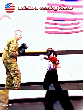 #soldiercominghome #reunion #surprise #family #viralvideo 