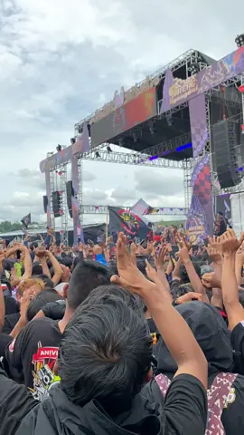 Gayeng om @OM ADELLA OFFICIAL #jatengngangeni #jamda2yrkijateng #yrki_indonesia_rajajalanan135 #rxkingindonesia 