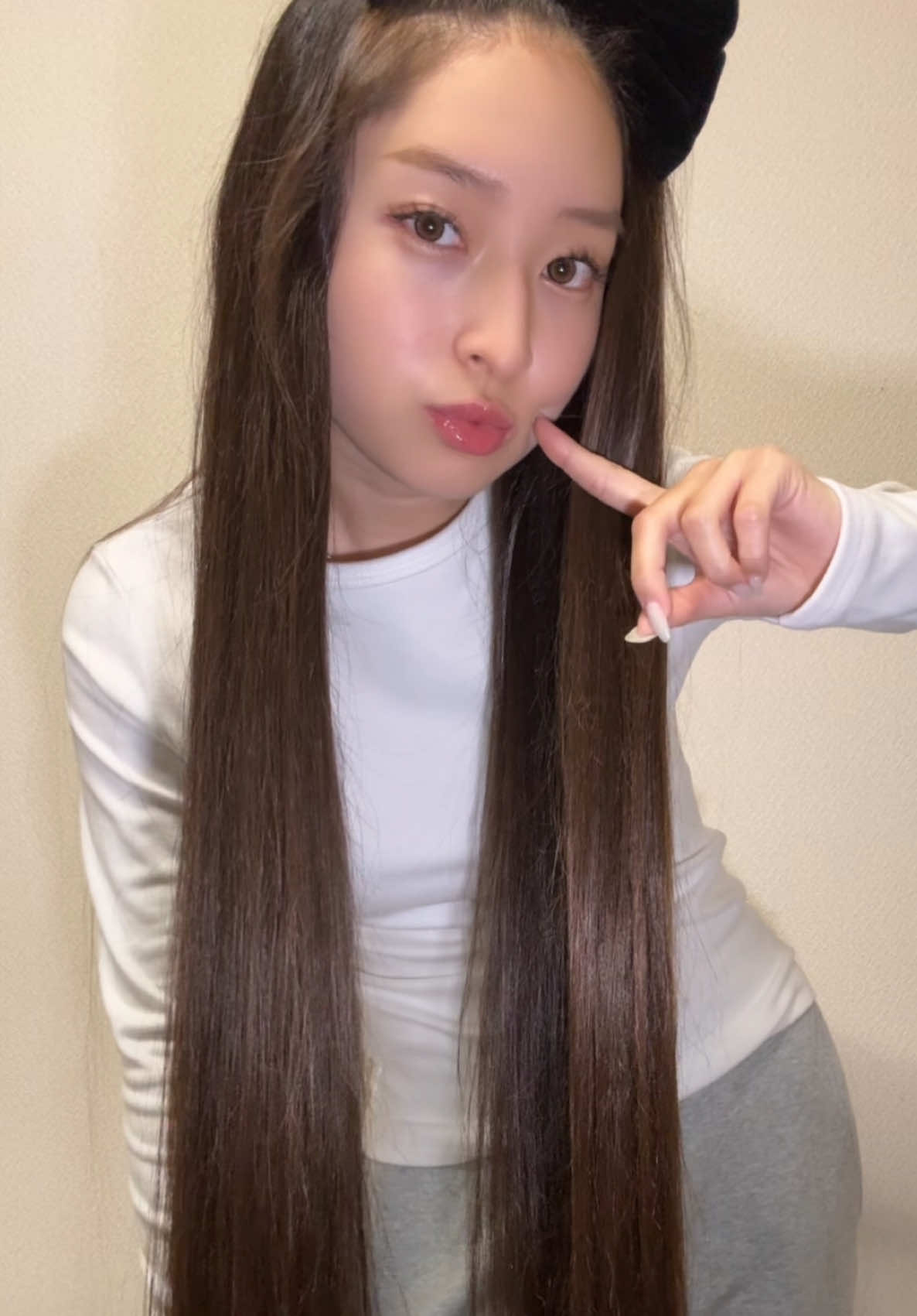 言っちゃいけないことはたくさんあるけれど、思っちゃいけないことは無い❣️ #友達が可愛すぎる#スーパーロングヘアー#fyp#japan 