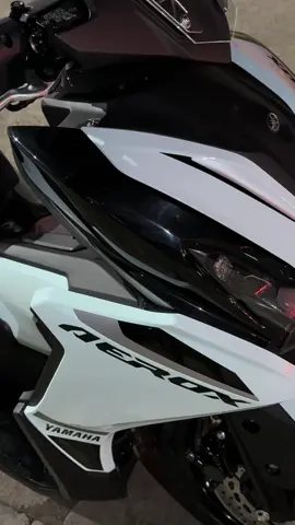 Para naiiba ang V3 mo, checkout mo na itong decals sa yellow basket #fyp #aerox155 #aeroxv3 #yamaha #aeroxalpha155 