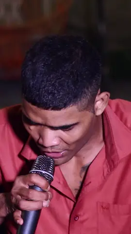 Chàng Trai Dân Tộc Thiểu Số Có Giọng Hát Cực Hay | Nỗi Đau Mình Anh - Điểu Dũng Cover | Châu Khải Phong Link Youtube : https://youtu.be/7M43p55GgKo Nghe Full Trên Kênh Youtube : BL RECORD ENTERTAINMENT #dieudung #changtraidantocthieuso #blrecord #noidauminhanh #chaukhaiphong