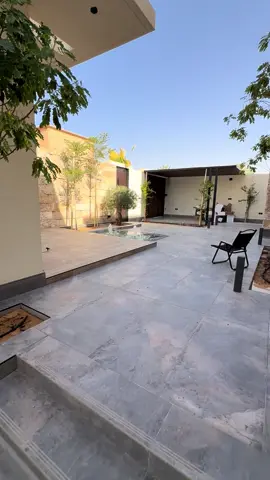 @المصمم | مشعل الهَمَزاني 