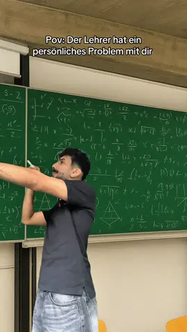 Folgt für mehr🫰🏾 #lehrer #schule #abi #studium #mathe 