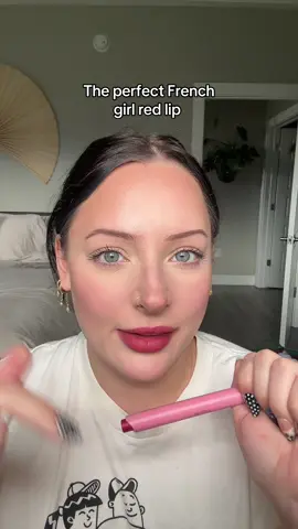#frenchgirlstyle #redlips #tiktokshopcreatorpicks #tiktokshopblackfriday #makeup 