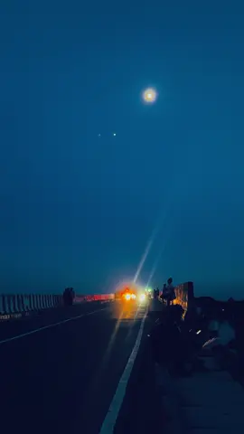 ভাগ্য আমার বেলা খুব নিষ্ঠুর:)😅 #street #sky #foryou #fyp #foryoupage 