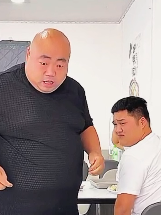 Chinese Funny Video Clips 😂 #firstvideo #foryou #firstviralvideo 