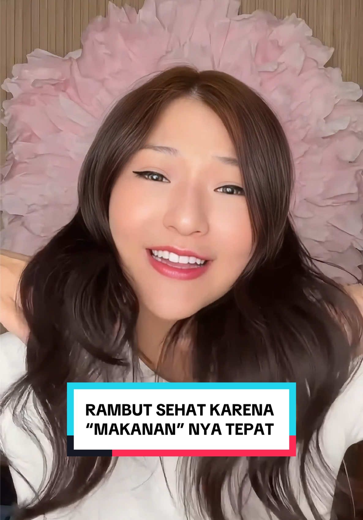 Replying to @Listya Tenang tenang!!! Cici gemas bakalan live lagi nih besok sama hair oil rambut kering kecintaan cici, Matrix Food For Soft!! Jangan sampai ketinggalan yaa ❤ @Matrix Indonesia #FoodForSoft #MatrixID #MatrixHaircare #RealFoodForHair #NewArrivalDay