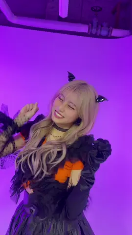 ポップコーンは何味派~？🐱🍿💞#AMEFURASSHI #鈴木萌花 #サンリオ #ハロウィン #스즈키모에카 
