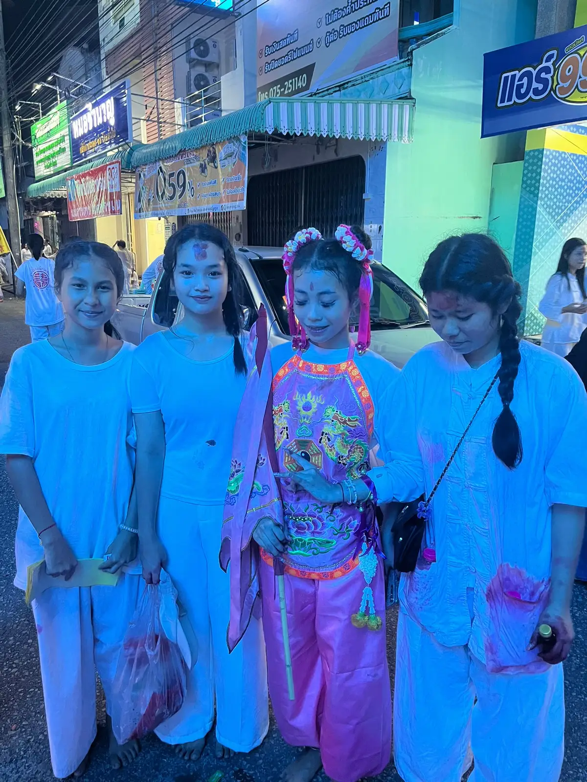 #หยกลื้อเหนียวเหนียว #กีต๋องน้องตอง #ศาลเจ้าหมื่นราม #กินเจตรัง2568 