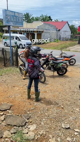 Nggk punya motor SE revo koperasipun jadi🤠#gaspoolll #foryoupage❤️❤️#revokoperasi#rbtindonesia