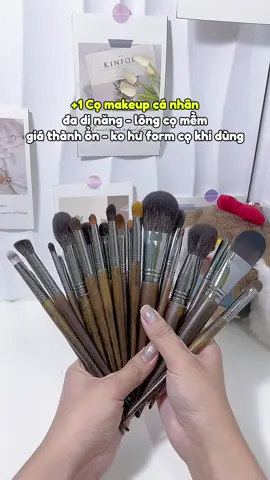 Bộ cọ 22 cây ovw này hợp với người mới tập makeup lắm í, đa di năng mà giá ổn áp nha #ovw #comakeup #besgibeauty #cotrangdiem #reviewlamdep 