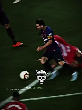 The real goat 🐐🔥 #messi #skills #edit #footballtiktok 