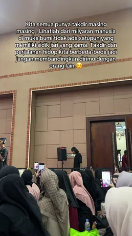 Masyaallah di beri kesempatan bisa berhadir di kajian Ustadz Hanan Attaki🥰 #fyp #kajianustadzhananattaki #kajianislam #kalteng_palangkaraya #kalteng 