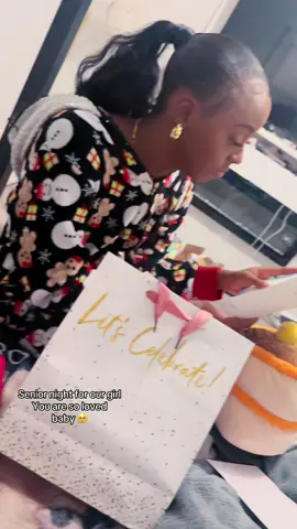 Friday was senior night and it was definitely emotions every where🤍🥹