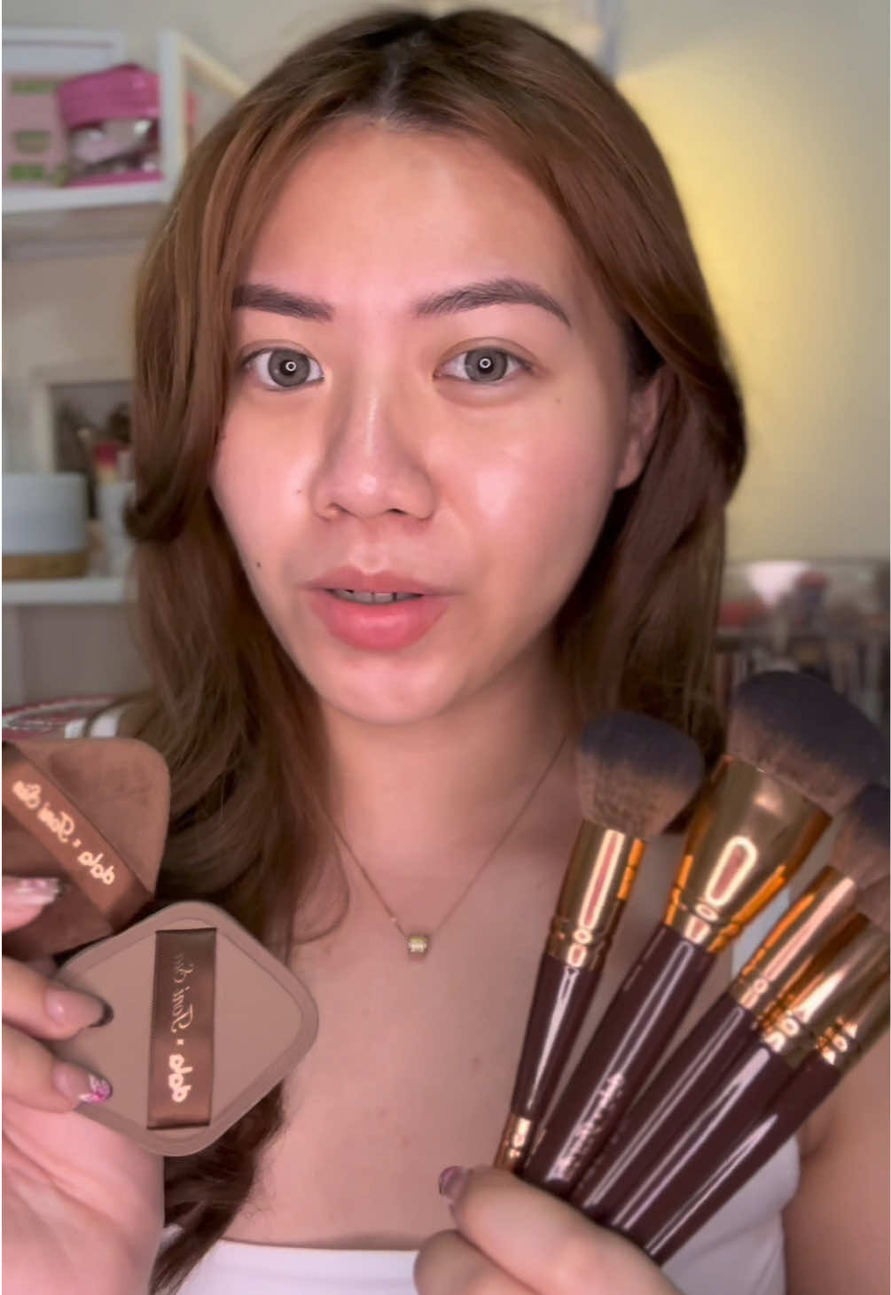 hands down, one of the best!! Dala x Toni Sia brushes are finally out Congraats @tonisiaa on ig @Dala Global 🤍✨ This video contains clips from the original creator, Ms. Toni Sia. All rights and credits go to them! #dalaglobal #beautyph #makeupbrushes #fyp 