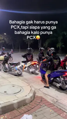 Posting sekedar momen🔥 Menerima segala info dher🛵 #pcxstreetmodifikasi #racingwellstore #pcx160ล้อ17แต่งสวย #pcx150 #pcx160 #pcx #pcx150ล้อ17แต่งสวย #cikaranghits #cikarang #cikarangtiktok #cikarangmothai #mothaistyle #penggunaring17 #savering17 #pcx160indonesia 