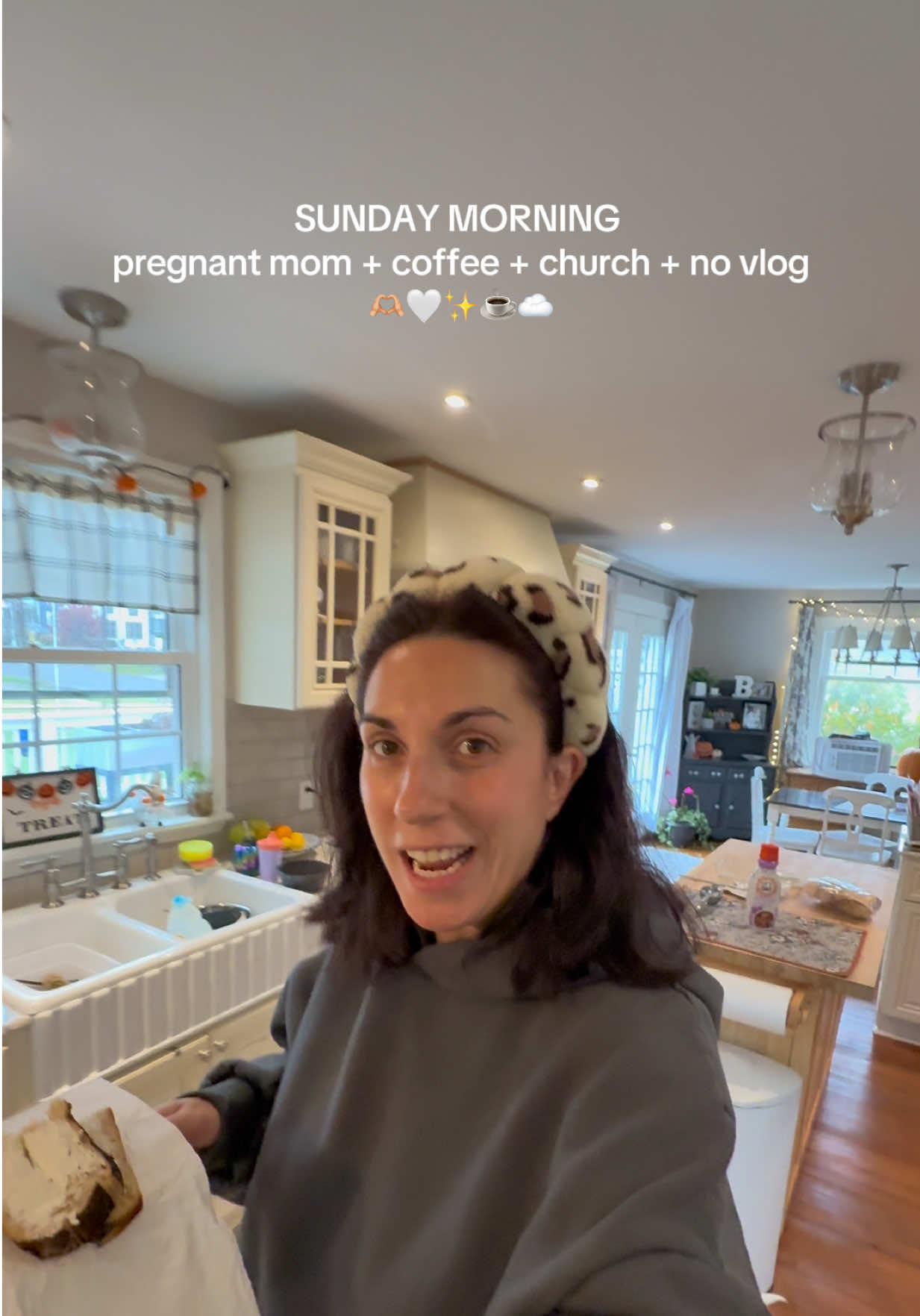 No vlog Sundays! Hope you guys have a great day 🫶🏼🩷 #pregnantmom #Vlog #sunday #sundaymorning #sundaymornings 