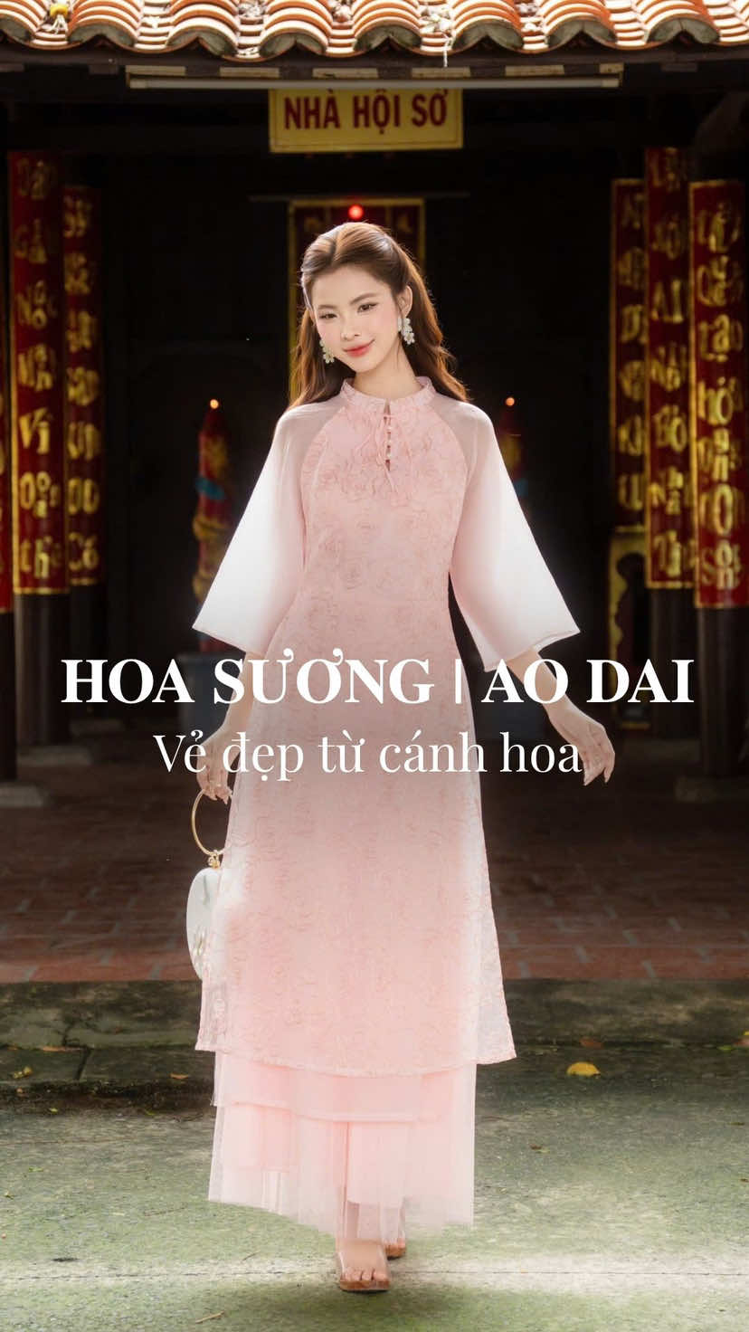 Áo dài Hoa Sương - thướt tha dịu dàng tôn lên nét trong trẻo, nhẹ nhàng của người con gái Việt. #ymconcept #ymc #viral #xuhuong #gile 