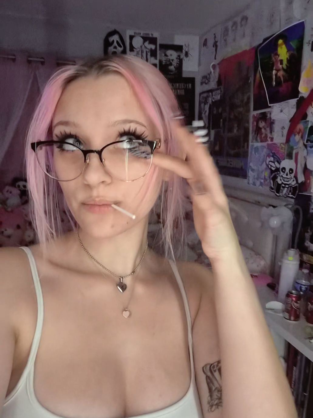 I love the tears trend!!! #julietstarling #julietstarlingcosplay #lollipopchainsawcosplay #lollipopchainsaw #cosplaytransition 