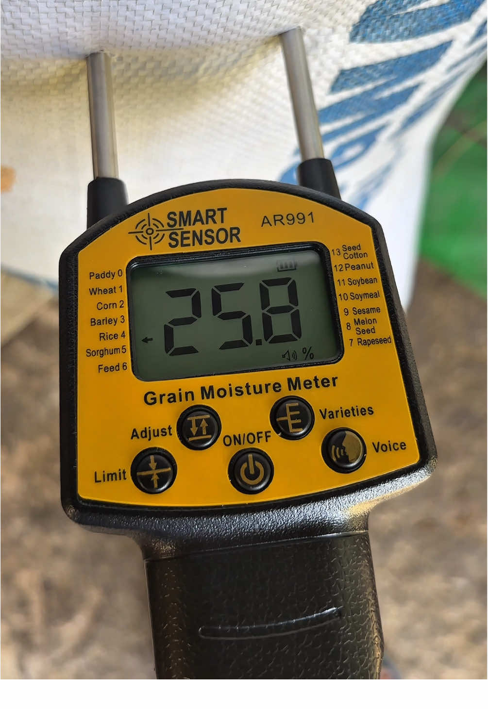 Digital LCD Grain Moisture Tester  #digital #moisture #teater #portable #affordable 