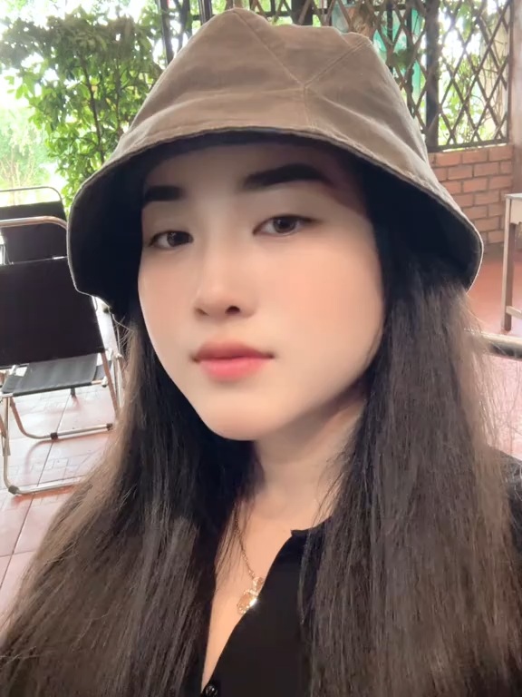 Cfe sáng ròii bắt đầu làm việc