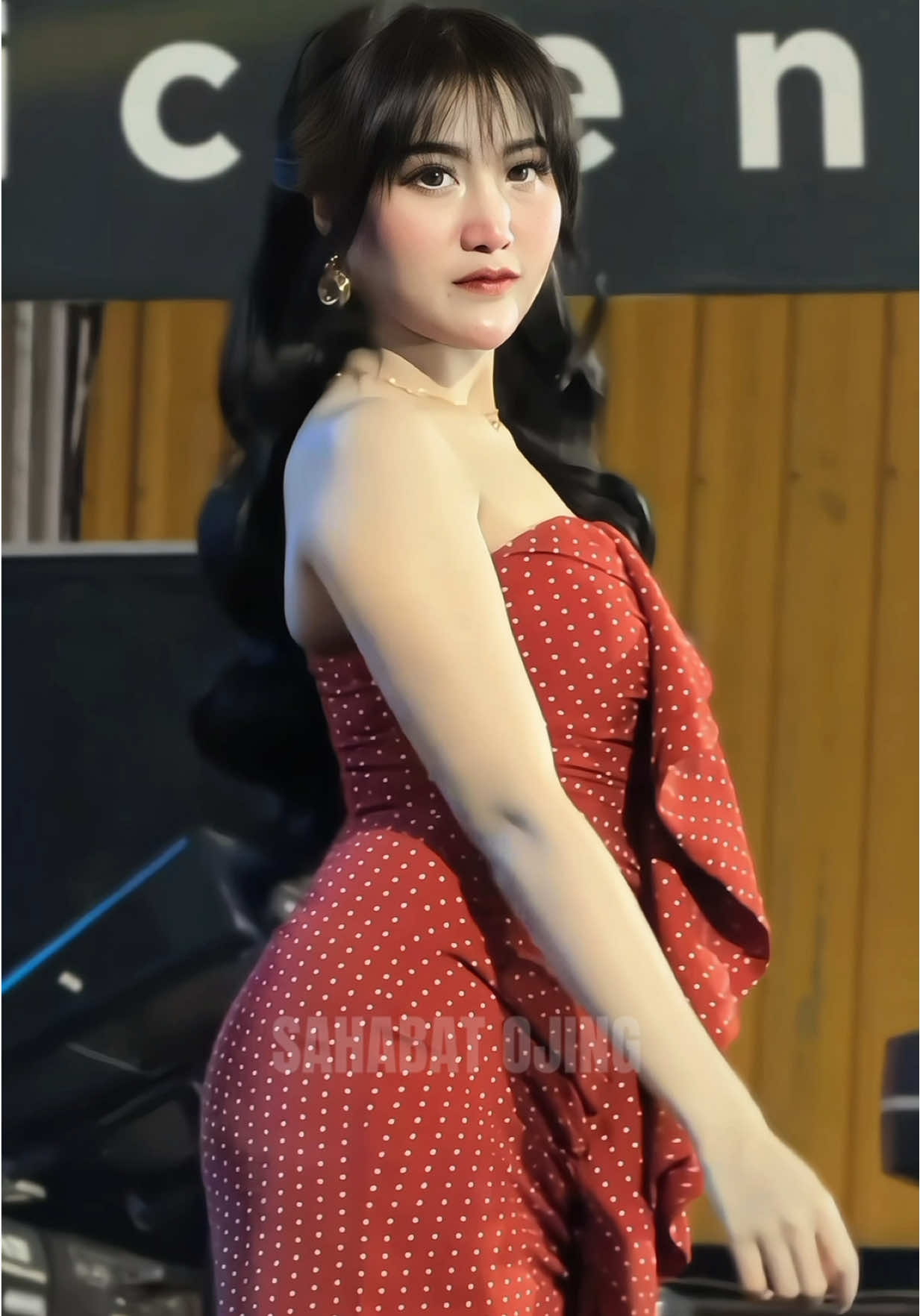 @Linda_ayunda  @𝙇𝘼𝙇𝙐𝙉𝘼 𝙈𝙐𝙎𝙄𝘾 𝙀𝙉𝙏 