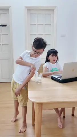 Trêu vợ là đam mê hihi #thaygiaotihon88 