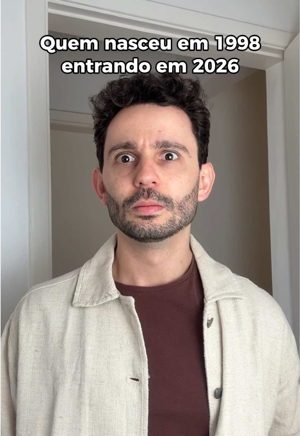 Galera de 98, já tem a data da transferência? 😳 kkkkkk desculpa, gente  #humor #comedia #1998 #26anos #2026