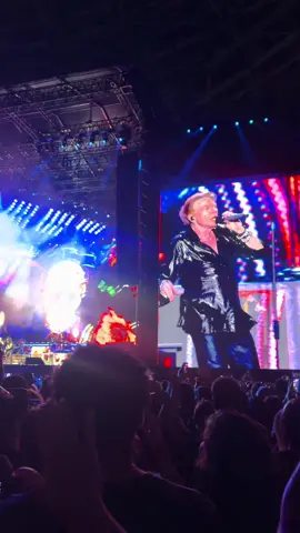 #gunsnroses #fy #show #gunsnrosestour 