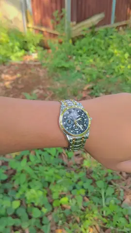 Tampil berkelas di setiap detik, pakai Sunlifex SL9001 ⏱️ #jamtanganpria  #stylepria #fashioncowok #ootdpria #aksesorispria 