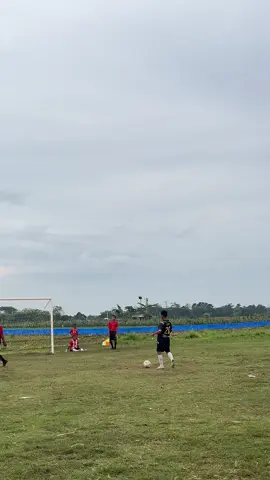 tengkyu yang udh meramaikan event kita see you next event and selamat buat yang juara🙌🏻#indramayupride🏴‍☠️ #imyuboys🏴‍☠️ #promomakan1010 #sepakbola 