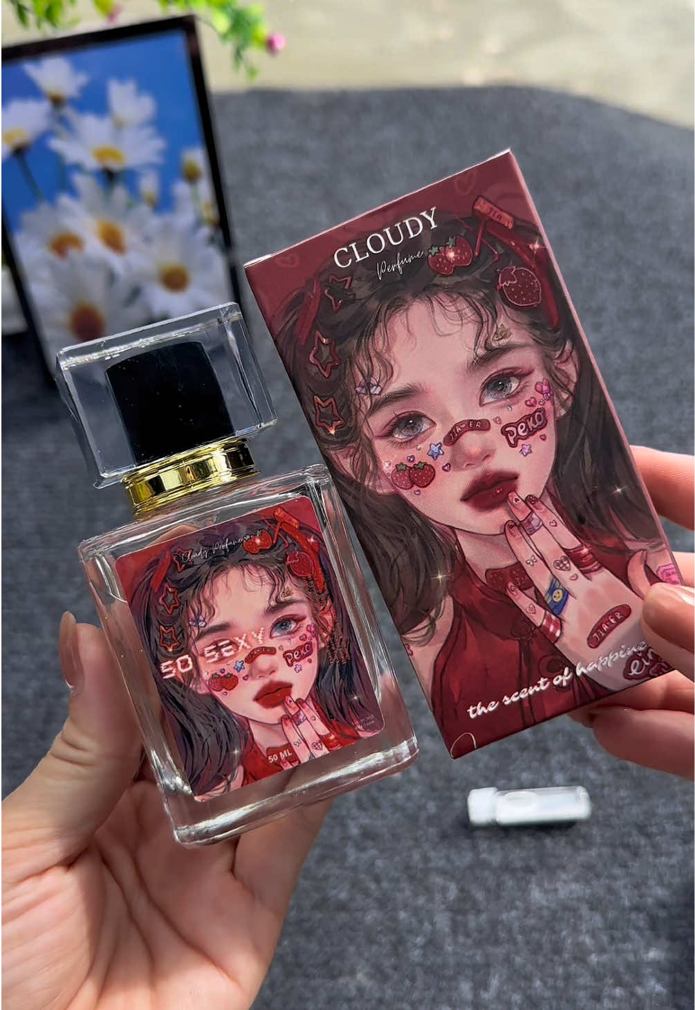 Nước hoa Cloudy 1 chai 50ml chỉ 99k trợ ship lưu hương 8-12 giờ. #thihongquan08 #nuochoa #nuochoanu 