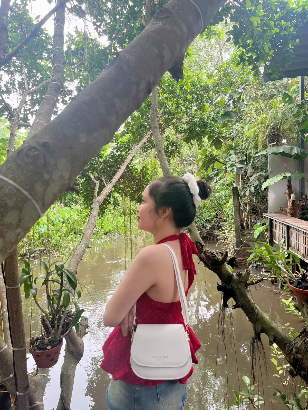 Chợt nhận ra số tuổi của mình bắt đầu trở nên nghiêm túc rồi, còn mình thì chưa ☺️ #chillchill #cafecuoituan 