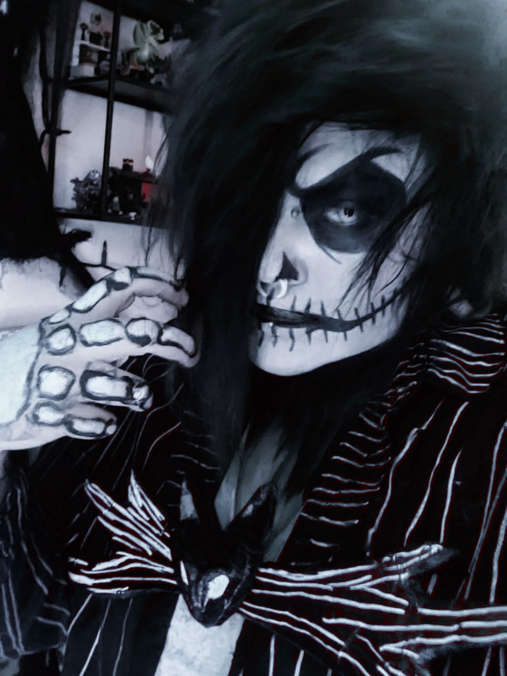 this is Halloween bishh 🎃💀🎃 #alttiktok #elderemo #nightmarebeforechristmas #jackskellingtoncosplay #wlw 