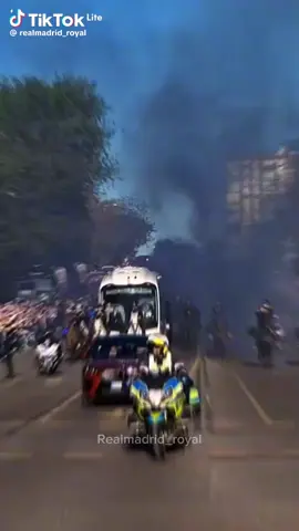 #كرة_القدم_عشق_لا_ينتهي👑💙 #ريال_مدريد_عشق_لا_ينتهي #الملكي_سيد_اوروبا🔥🇪🇸 #هلا_مدريد_دائما_وابدا👑❤ #المرنجي_عشق_لاينتهي❤🤍