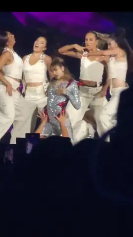 AAA LISAAA #LISA #LALISA #BLACKPINK #DEADLINE_IN_BANGKOK #BLACKPINK_DEADLINE 