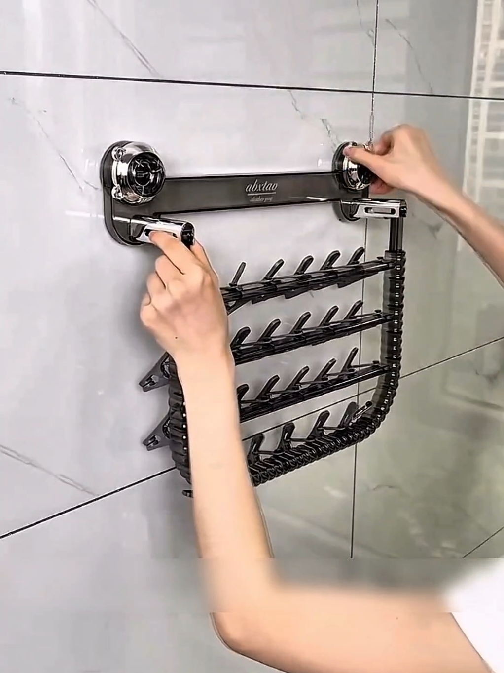 VARAL DE PAREDE COM VENTOSA  #achadinhosdashopee #achadinhosshopee #achadinhos 