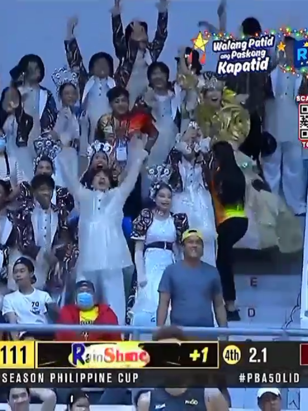 ZERO PRESSURE, ZERO DIAMONDS 🌦 Relive Anton Asistio's four free throws that put Titan Ultra Giant Risers to bed with only 2.1 seconds left, not enough to supply the offense. Rain or Shine survives from down 19 points, 112-111. #PBA50LID #PBAonRPTV #RainorShineElastoPainters #BayanngROS #fyp 