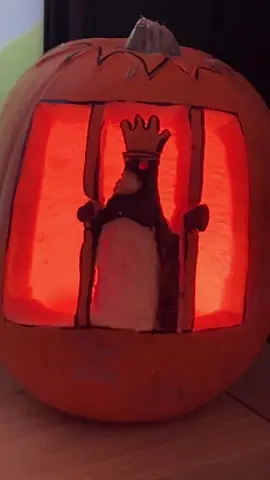 Made him look even more evil 🐧🧤🎃#fyp #wallaceandgromit #feathersmcgraw #aardman #halloween 