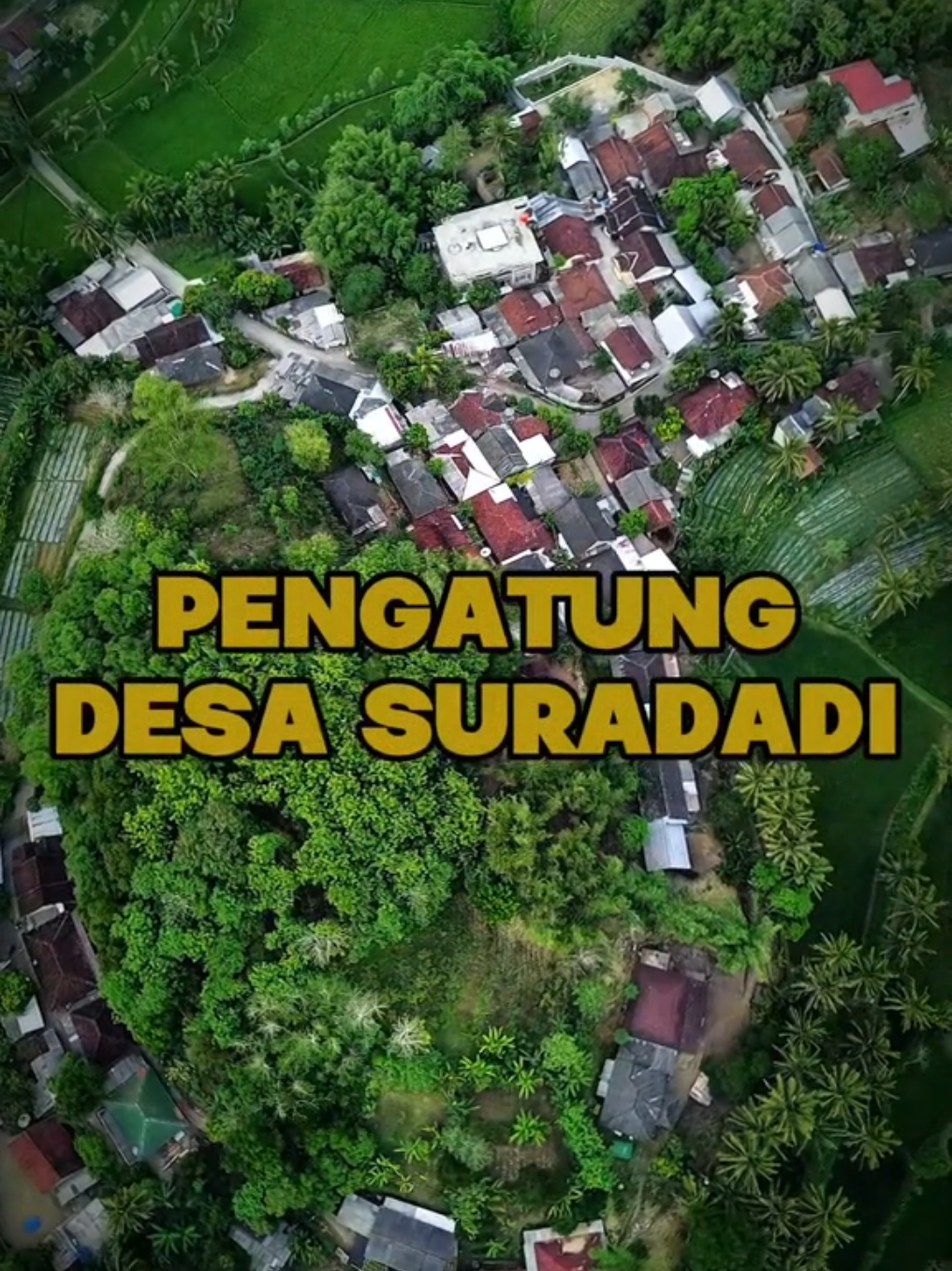 satu dari sekian banyak view kampung persawahan terbaik  ada di Desa perbatesan Suradadi dan Leming. Versi Uncut Dusun Pengatung Desa Suradadi Yang ngerequest sabar ya, jika ada waktu kita pasti spillkan.... 🤗🥰 Karna kami bukan konten creator yg cari Dolar  😁😁 #lotim #lomboktimur #visitlombok  #hailotim #explorelombok #drone #djimini #dji #satulangit #lombokvirall🌴🌴 #lombokisland #dronekampung #kampunglombok #terara #suradadi 
