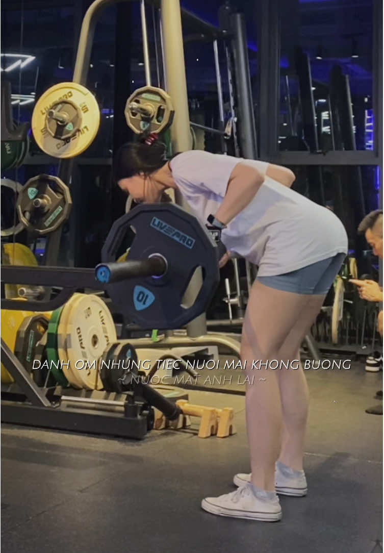 Bị @Haodo tập văn nghệ 🎶💃 ép tập cả bar ngang và bar dọc 🥹 @Alira Dance Studio  #nuraonthepole #nuratapta #poledance