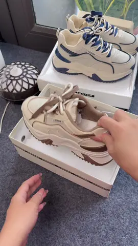 Giày thể thao hót#giaythethao #giay #giaydep #giaynu #FlashSale 