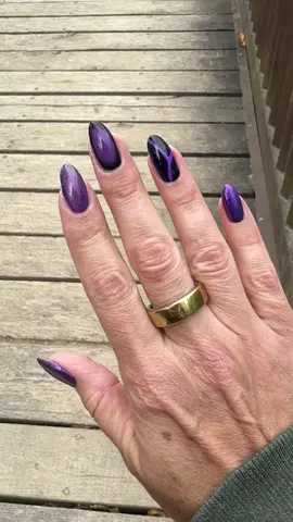 Had to go with witchy nails for Halloween week 🦇 