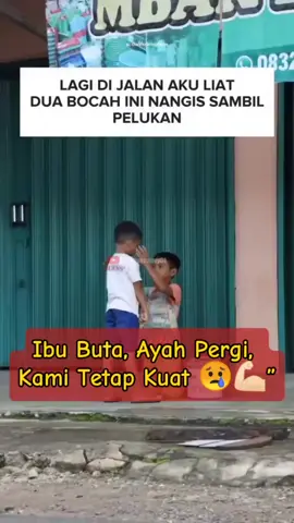 Perjuangan seorang adik kakak berjualan untuk sang ibu yang sakit #viral #fypシ