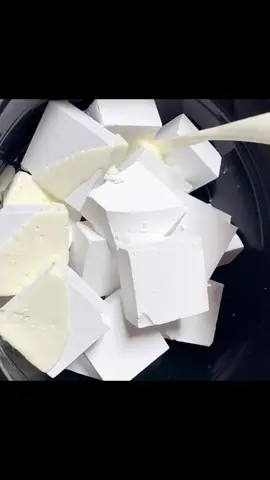 Plain paste on plain chalk 