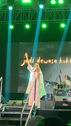 masa mudaku habis #gheaindrawari #konser #mataram #lombok #fyppppppppppppppppppppppp 